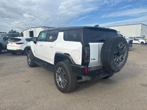 2024 GMC HUMMER EV SUV 3X