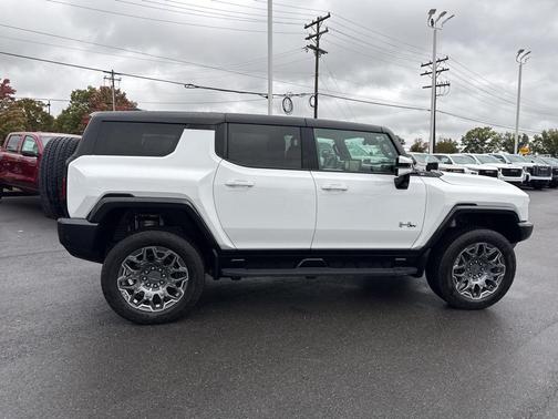 2024 GMC HUMMER EV SUV 3X