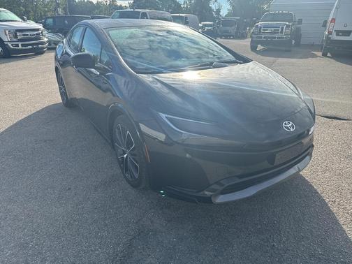 2024 Toyota Prius XLE