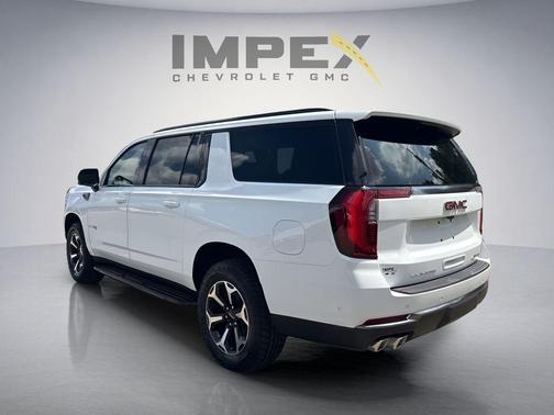 Summit White 2026 GMC Yukon XL 4WD AT4