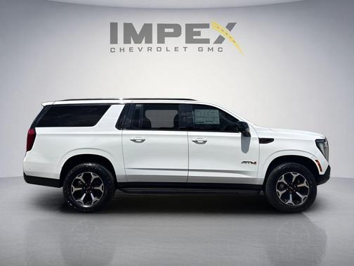 Summit White 2026 GMC Yukon XL 4WD AT4