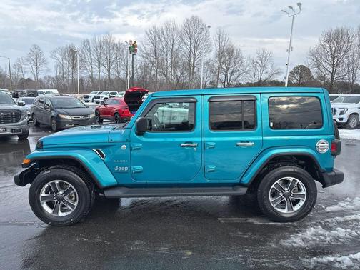 2020 Jeep Wrangler Unlimited Sahara