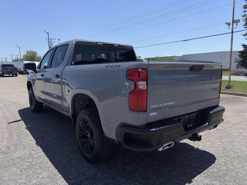 Gray 2024 Chevrolet Silverado 1500 LT Trail Boss