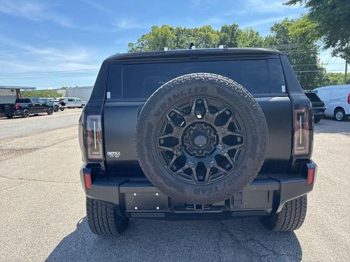 Void Black 2024 GMC HUMMER EV SUV 3X