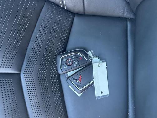 2024 Chevrolet Corvette Stingray w/2LT