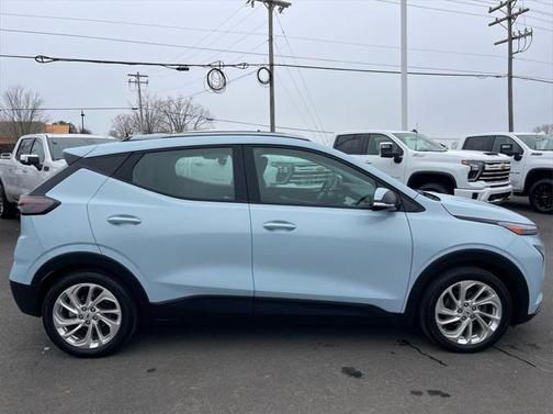 2023 Chevrolet Bolt EUV FWD LT