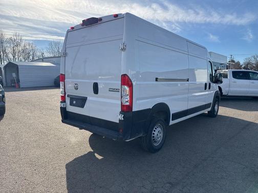 2025 RAM ProMaster 2500 Tradesman