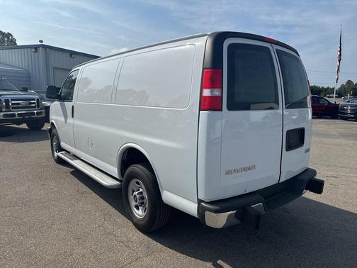 2023 GMC Savana 2500 Work Van