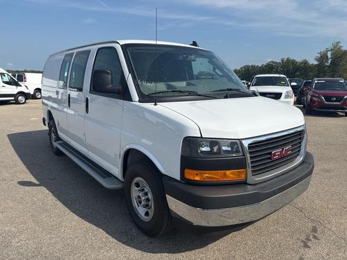 2023 GMC Savana 2500 Work Van