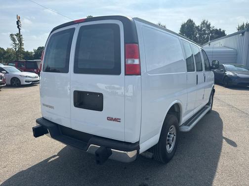 2023 GMC Savana 2500 Work Van