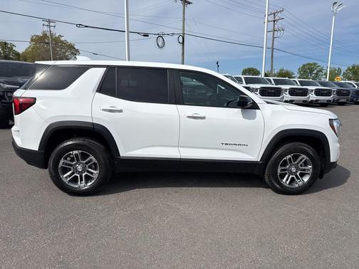 Summit White 2026 GMC Terrain FWD Elevation