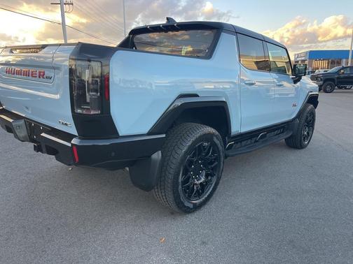 2024 GMC HUMMER EV Pickup 2X