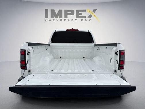 Glacier White 2024 Nissan Frontier S