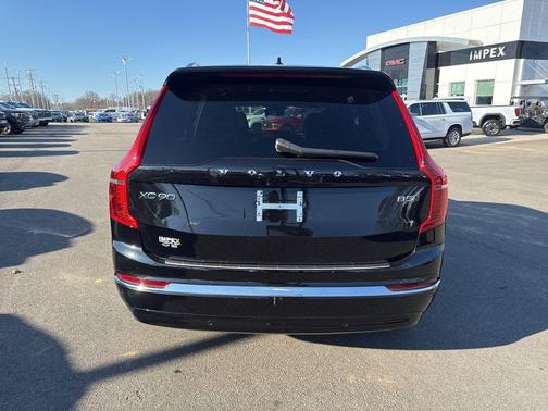 2024 Volvo XC90 B5 Plus Bright Theme