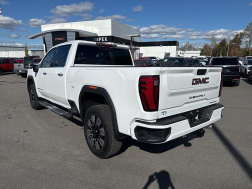 2025 GMC Sierra 3500 Denali