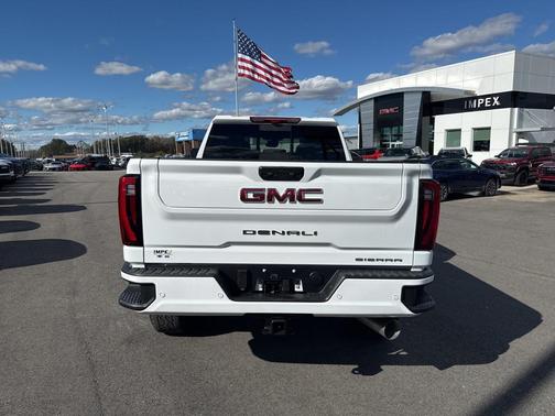 2025 GMC Sierra 3500 Denali