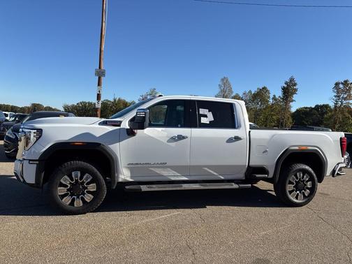 2025 GMC Sierra 3500 Denali