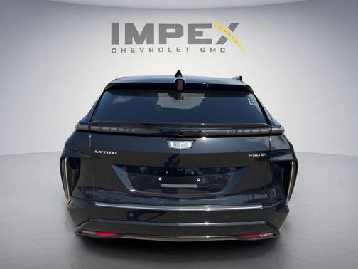 Stellar Black Metallic 2024 Cadillac LYRIQ Luxury