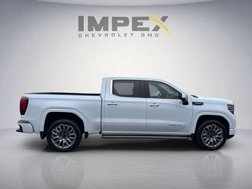 Glacier White Tricoat 2026 GMC Sierra 1500 Denali Ultimate