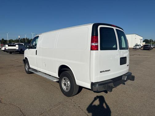 2023 GMC Savana 2500 Work Van