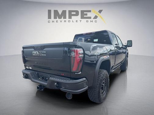 Onyx Black 2026 GMC Sierra 2500 AT4X