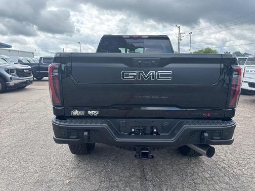 Onyx Black 2026 GMC Sierra 2500 AT4X