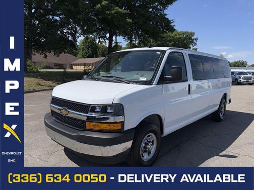 Summit White 2025 Chevrolet Express 3500 RWD 3500 Extended Wheelbase LT