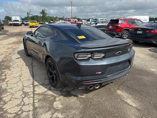 2021 Chevrolet Camaro RWD Coupe LT1