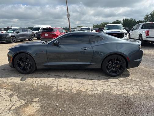 2021 Chevrolet Camaro RWD Coupe LT1