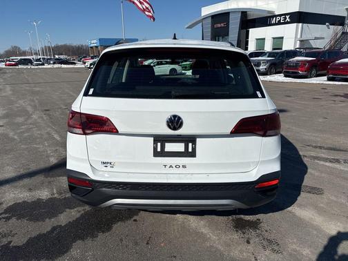 2023 Volkswagen Taos 1.5T S