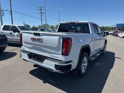 Glacier White Tricoat 2026 GMC Sierra 1500 Denali