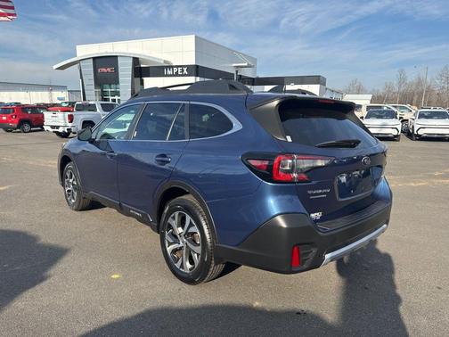 2022 Subaru Outback Limited XT