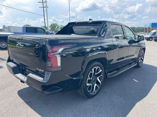 2024 Chevrolet Silverado EV First-Edition RST 4WD
