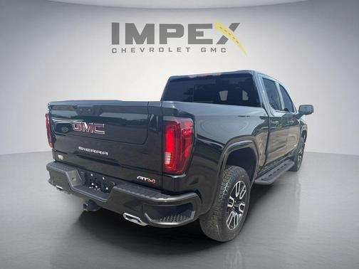 Onyx Black 2025 GMC Sierra 1500 AT4