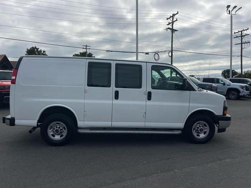 2024 GMC Savana 2500 Work Van