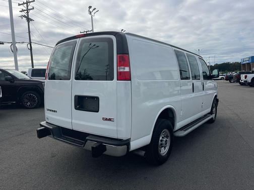 Summit White 2024 GMC Savana 2500 Work Van