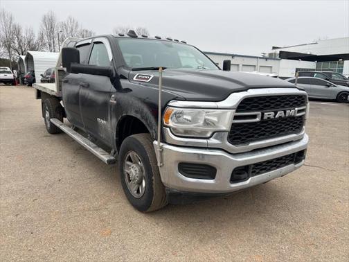 2021 RAM 3500 Tradesman Crew Cab 4x4 8' Box