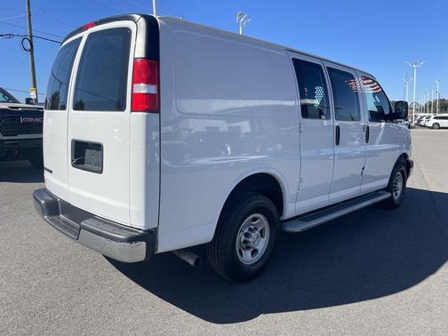 2024 Chevrolet Express 2500 RWD 2500 Regular Wheelbase WT