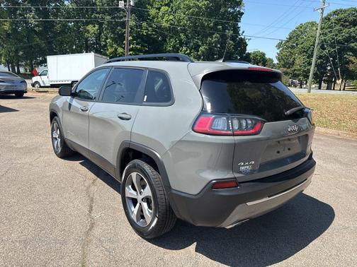 Sting-Gray Clearcoat 2022 Jeep Cherokee Limited