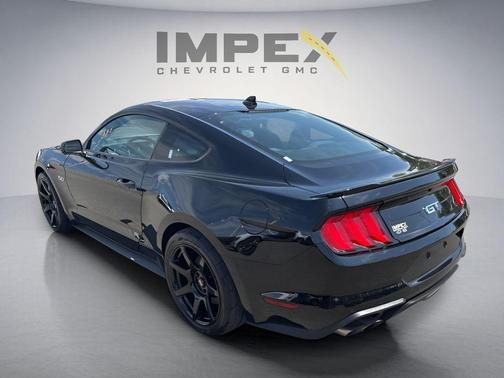 Shadow Black 2022 Ford Mustang GT
