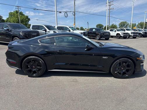 Shadow Black 2022 Ford Mustang GT