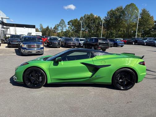 2026 Chevrolet Corvette E-Ray Convertible, 3LZ, RWD
