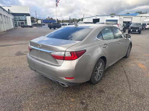 2018 Lexus ES 350 Base
