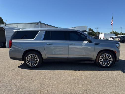 2024 GMC Yukon XL Denali Ultimate