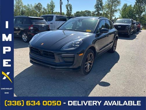2023 Porsche Macan Macan