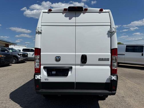 Bright White Clearcoat 2026 RAM ProMaster 2500 Tradesman