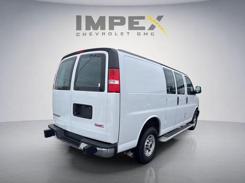 Summit White 2024 GMC Savana 2500 Work Van