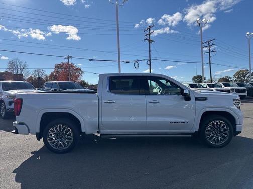 Glacier White Tricoat 2026 GMC Sierra 1500 Denali Ultimate