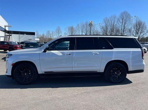 2022 Cadillac Escalade ESV Sport