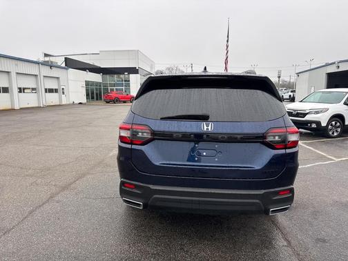 2025 Honda Pilot Sport